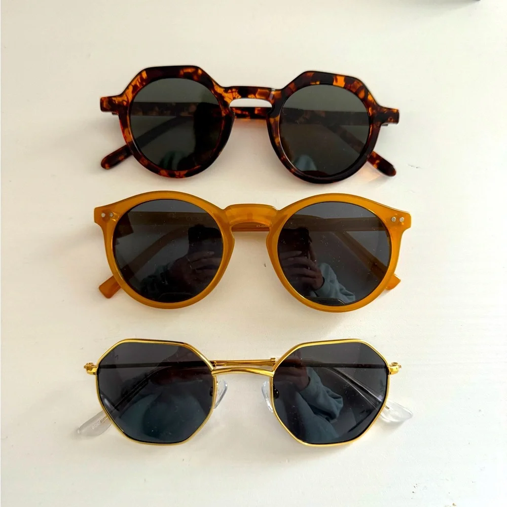 Sunglasses - Picture 1 of 2